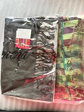 Set of 2 scarves new never used